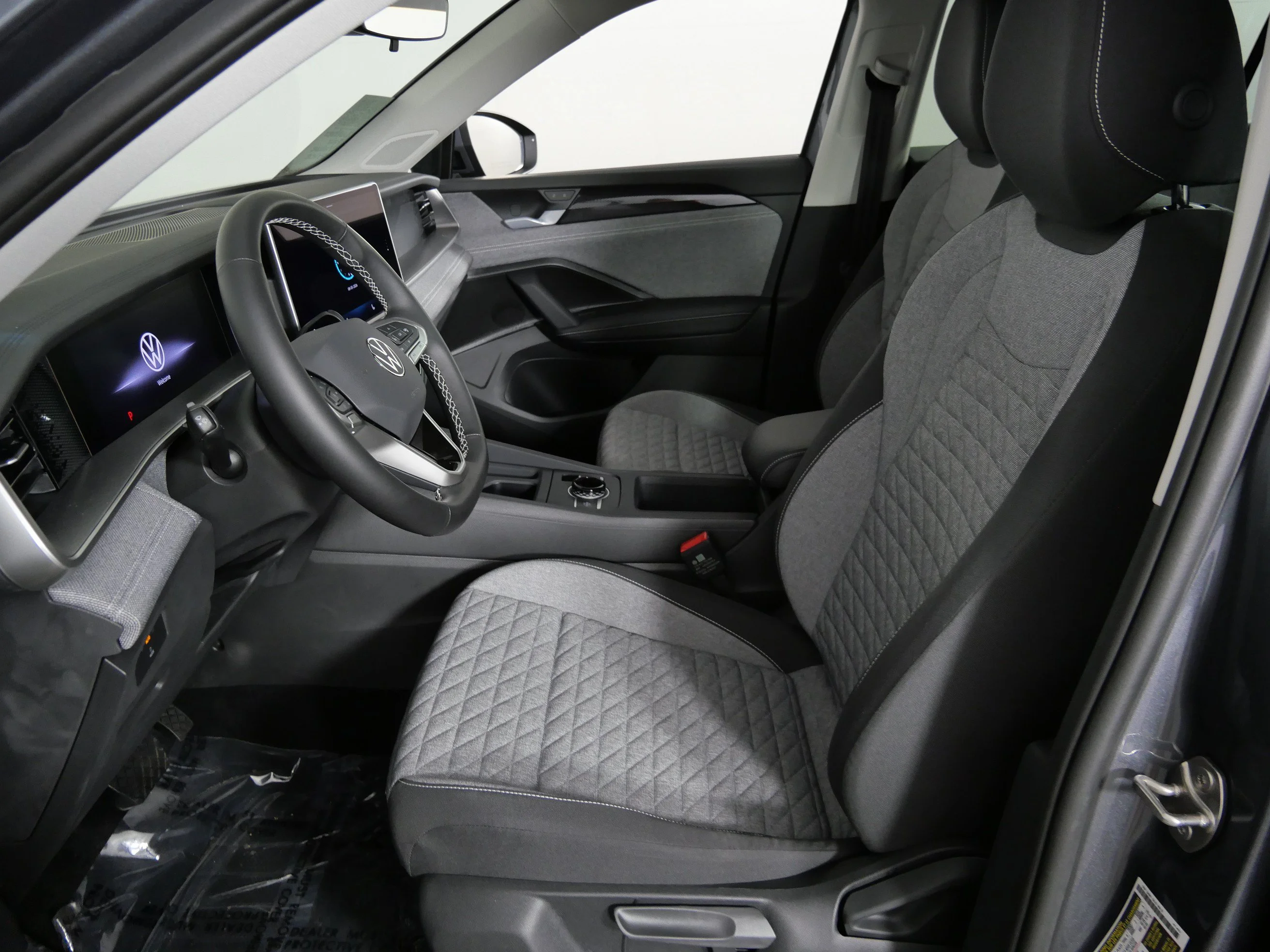 New 2026 Platinum Gray Metallic Volkswagen S image 20