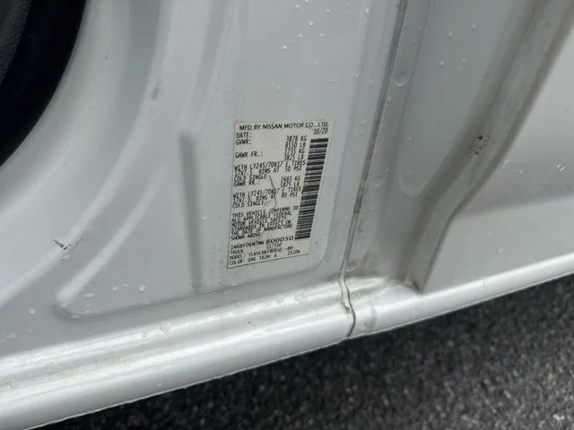 Used 2021 White Nissan SV image 32