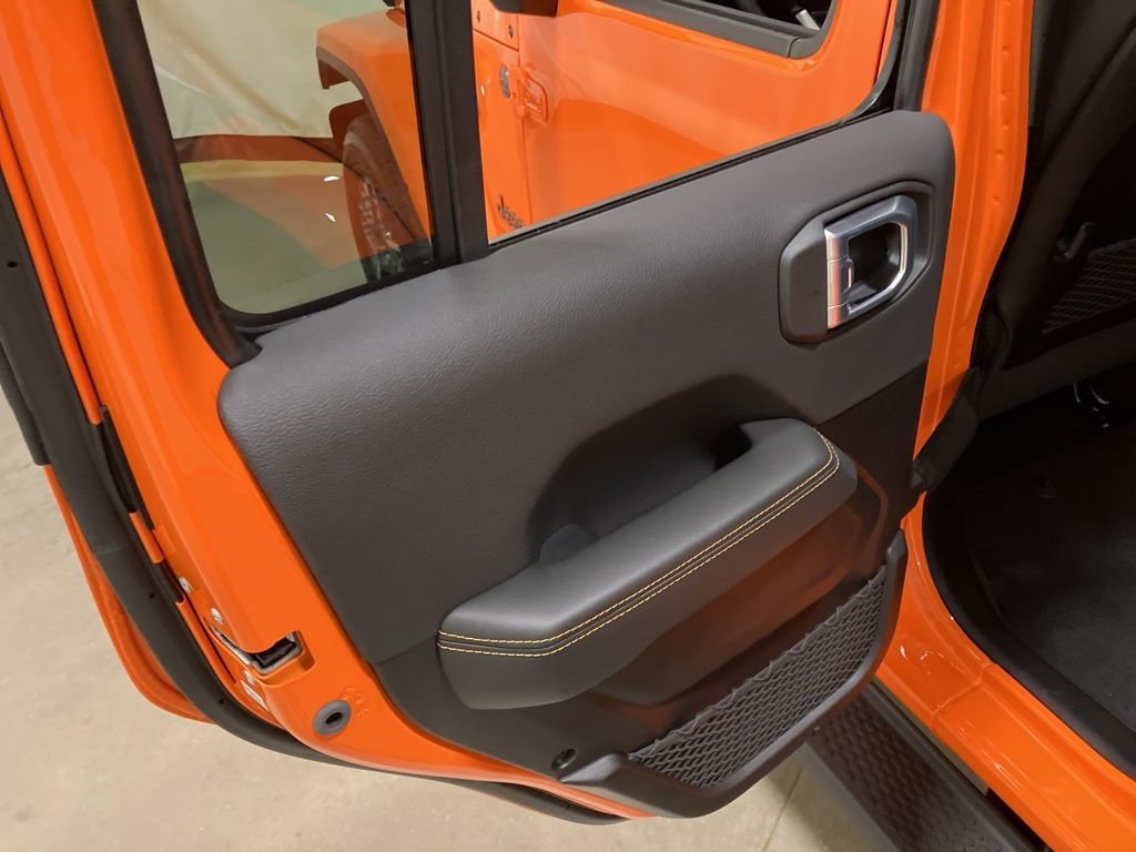 New 2026 Joose Exterior Paint Jeep Sahara image 13