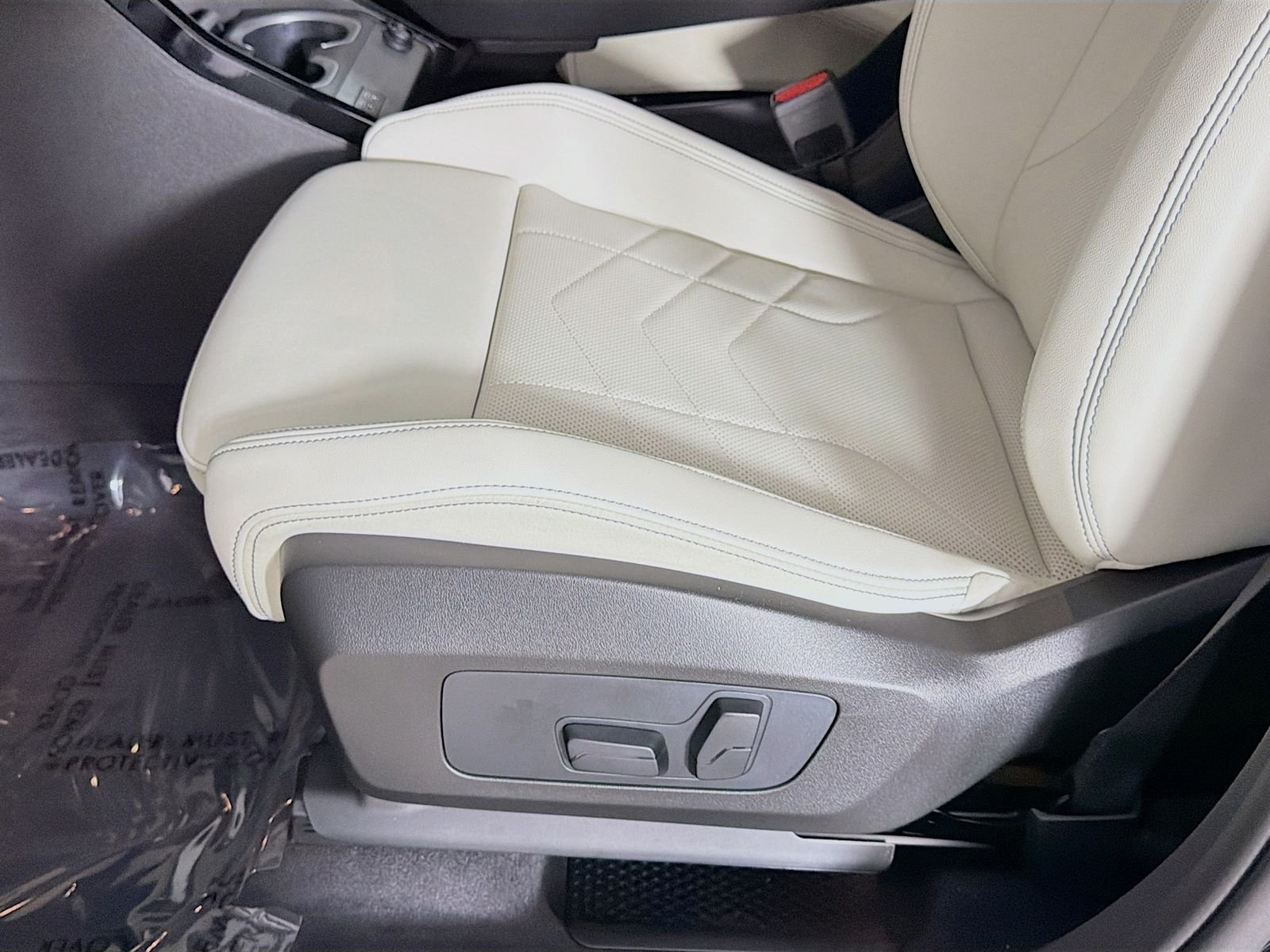 New 2026 Black Sapphire Metallic BMW xDrive28i image 19