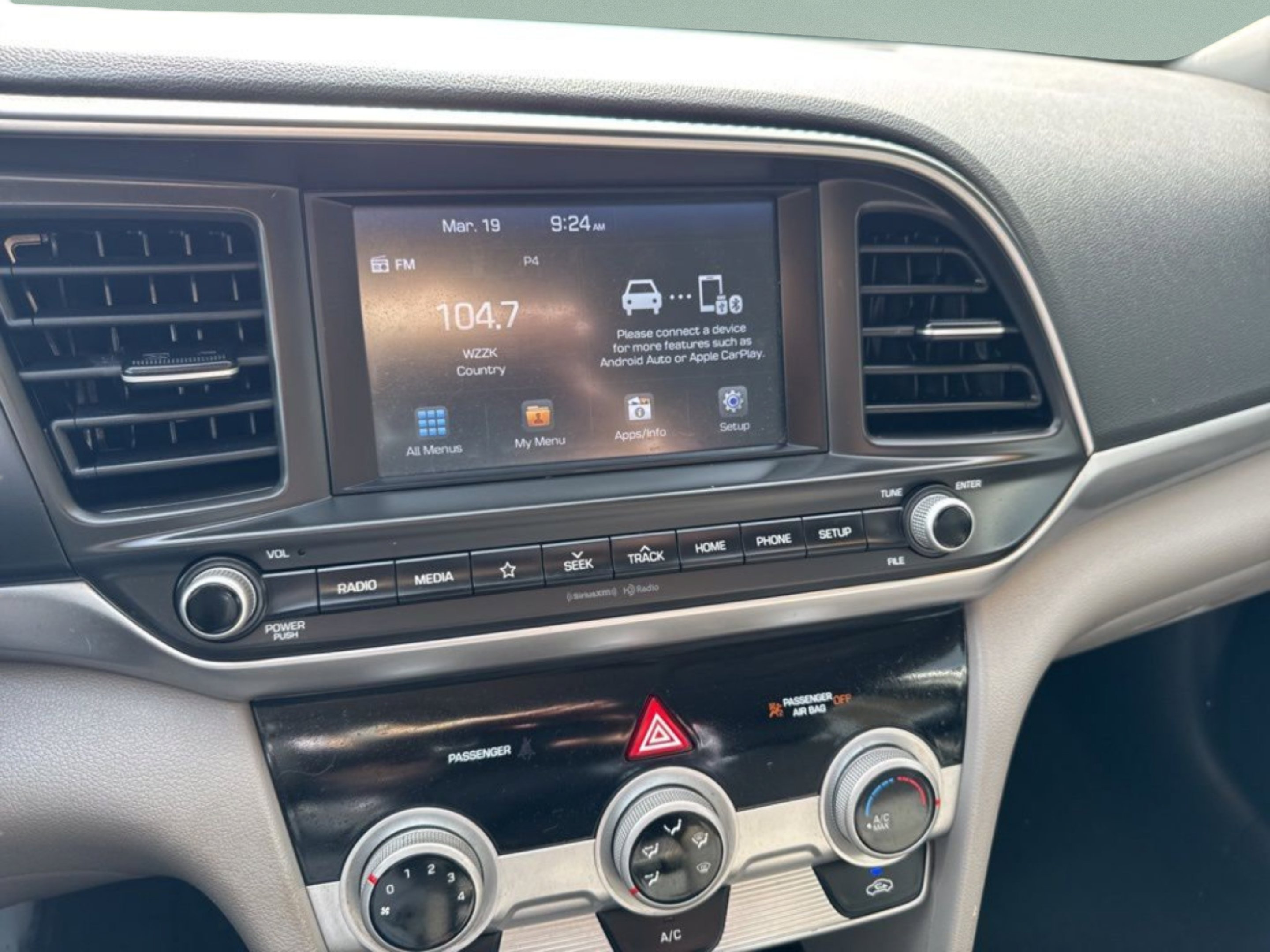 Used 2019 Symphony Silver Hyundai SEL image 13