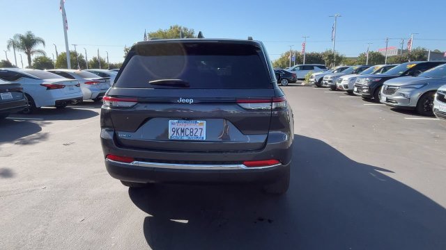 Used 2023 Gray Jeep BASE image 6