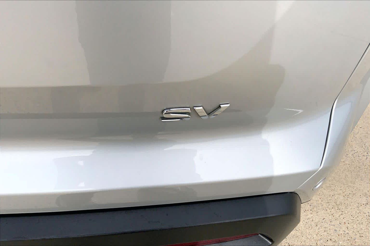Used 2024 Brilliant Silver Metallic Nissan SV image 10