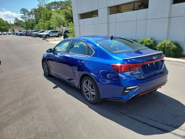 Used 2020 Blue Kia GT-Line image 3