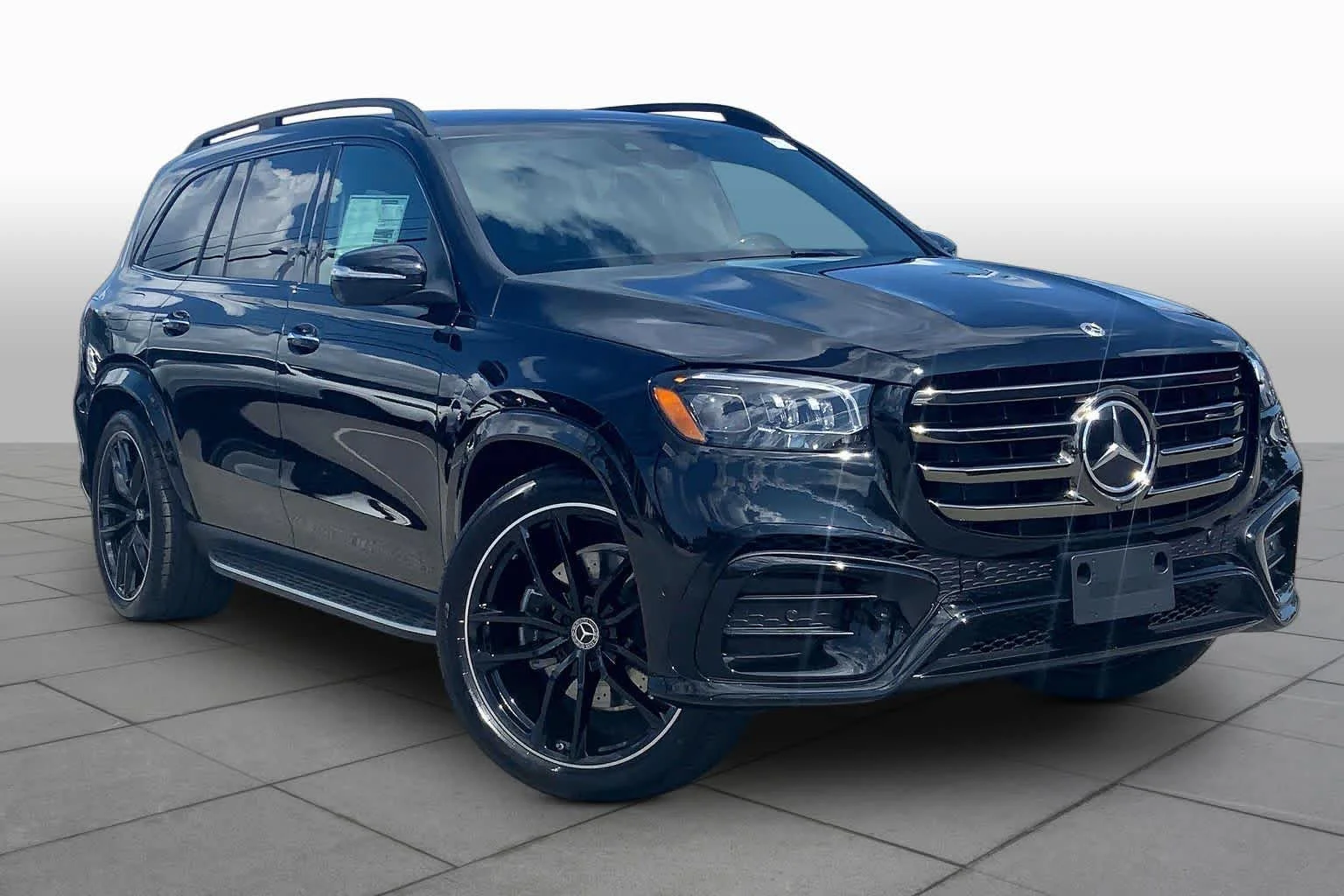 New 2026 Obsidian Black Metallic Mercedes-Benz GLS 580 image 2