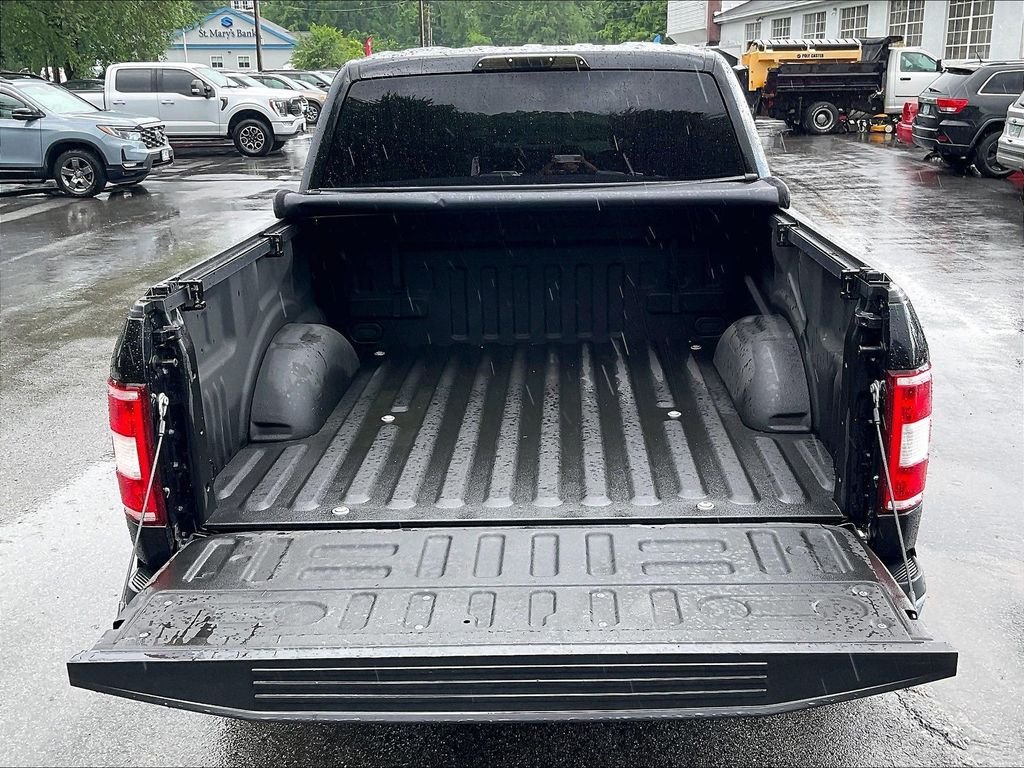 Used 2020 Black Ford XLT image 30