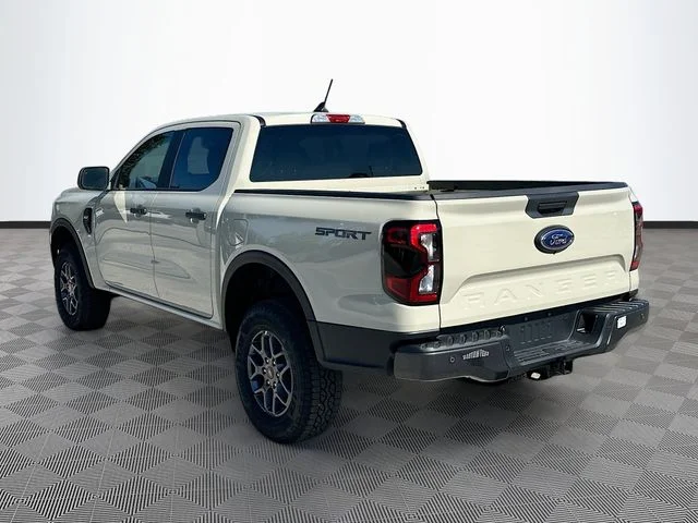 New 2025 Desert Sand Ford XLT image 4