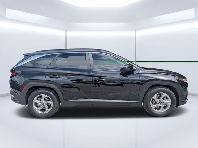 Used 2024 Black Hyundai SEL image 2