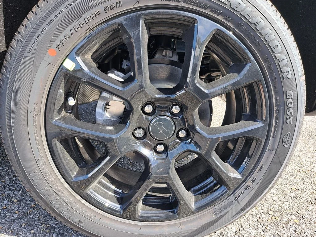 New 2026 Blue Jeep Latitude image 27