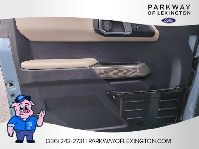 Used 2023 Blue Ford Wildtrak image 12