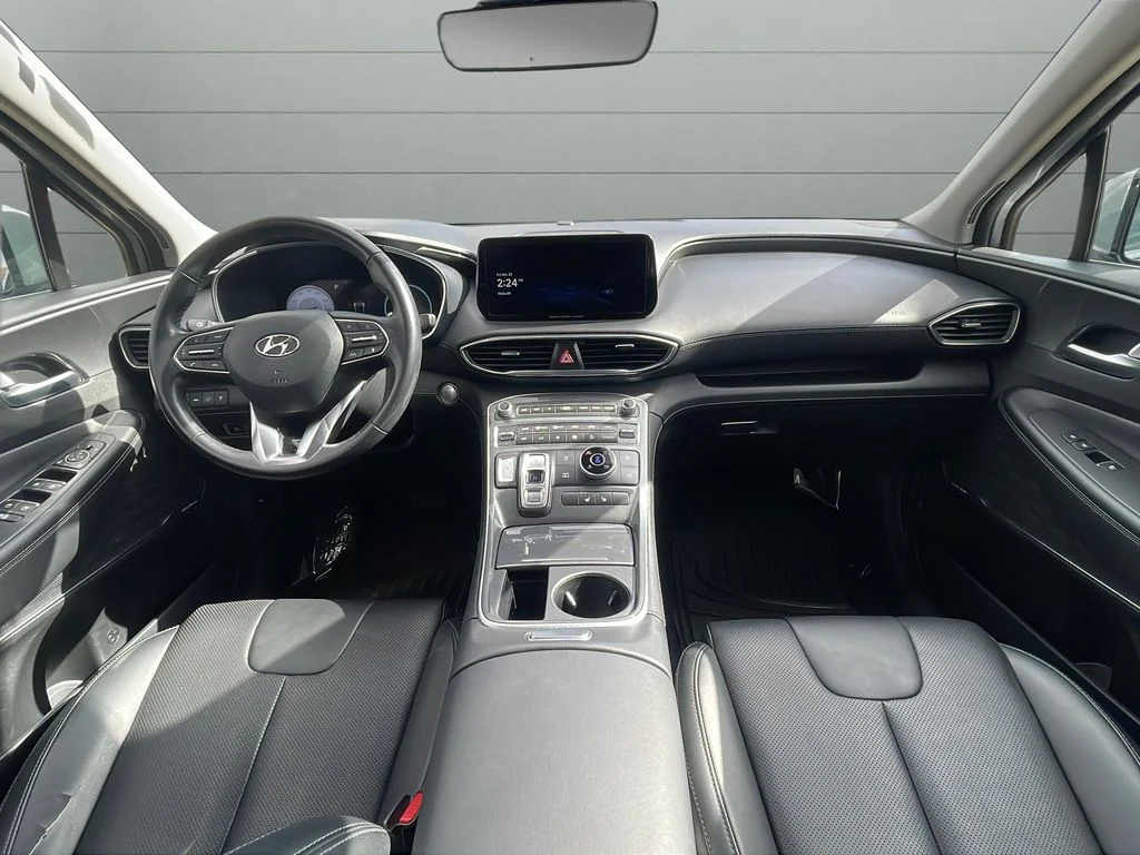 Used 2023 Silver Hyundai SEL image 12
