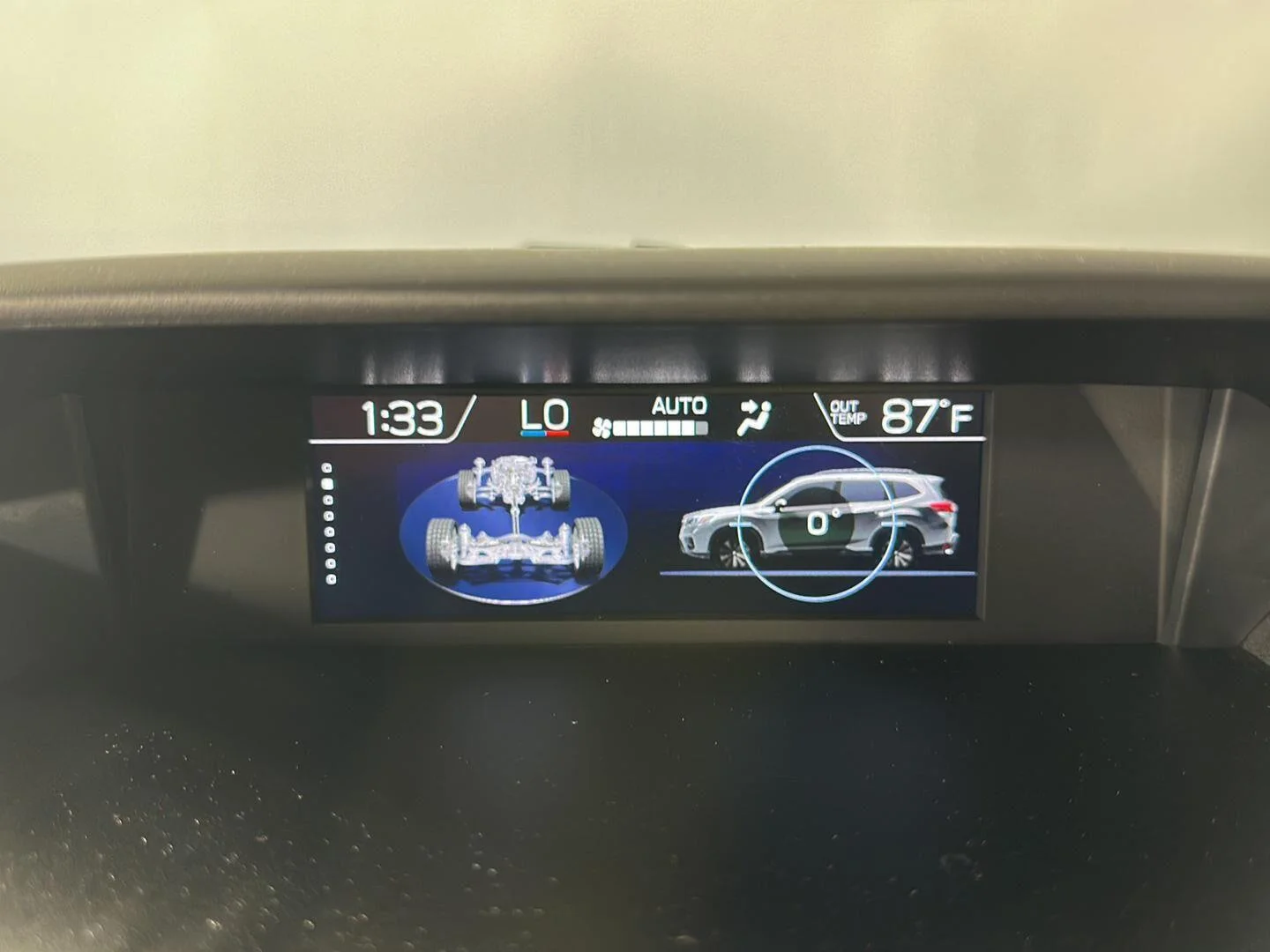 Used 2024 Magnetite Gray Metallic Subaru Premium image 17