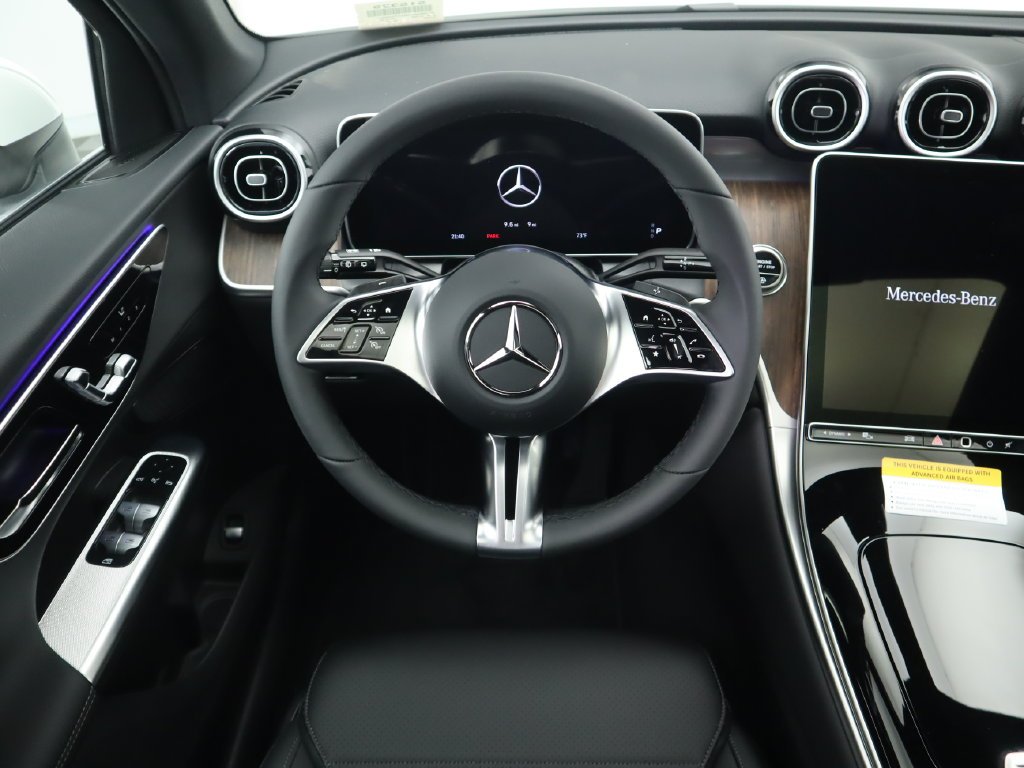 Used 2026 Polar White Mercedes-Benz GLC 300 image 11