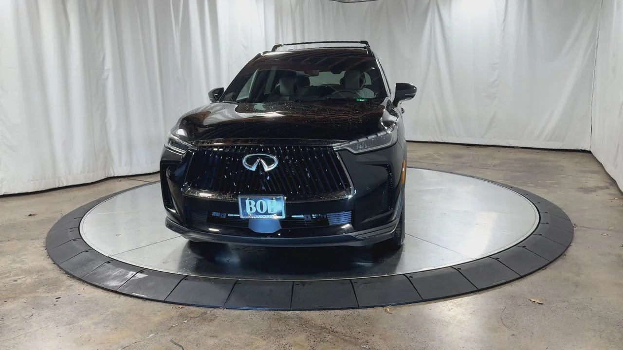Used 2026 Black INFINITI Autograph image 4