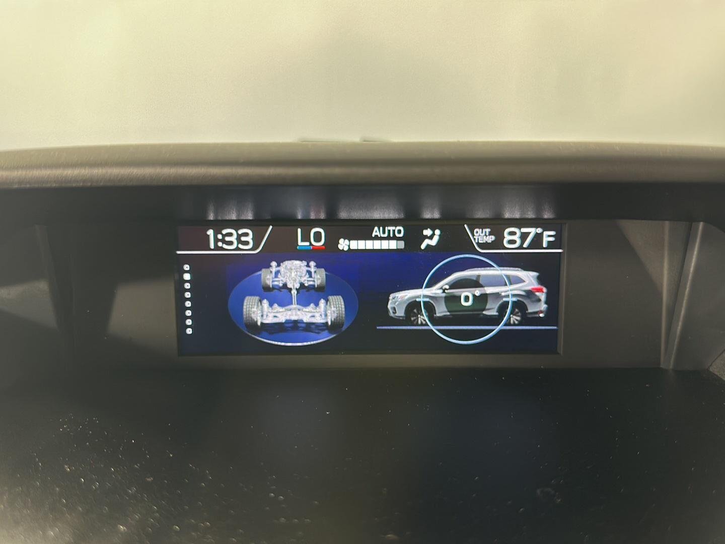 Used 2024 Magnetite Gray Metallic Subaru Premium image 17