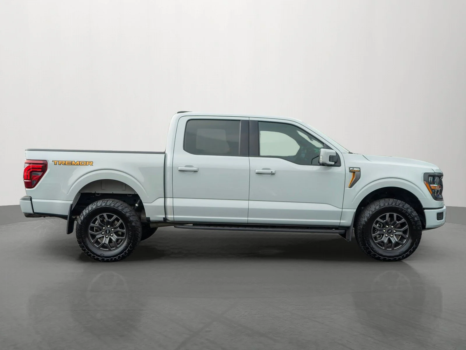 Used 2024 Avalanche Ford Tremor image 8