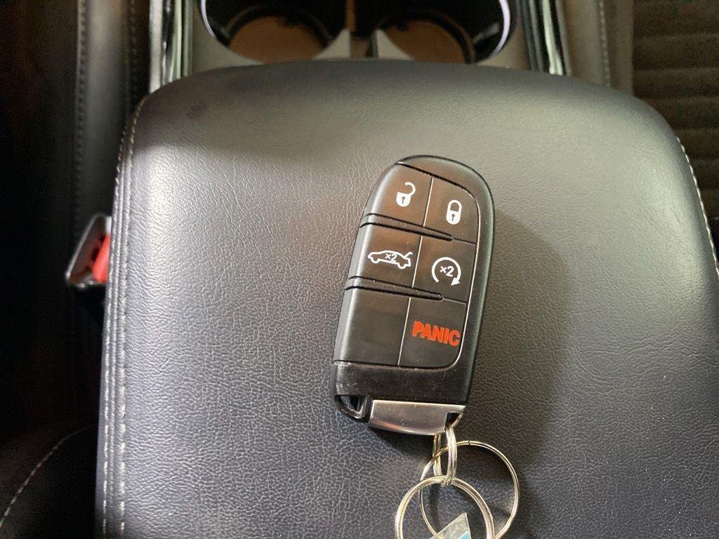 Used 2023 Sublime Metallic Dodge R/T Scat Pack image 23