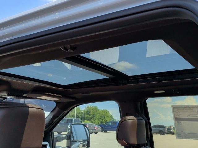 New 2026 Glacier Gray Metallic Tri-Coat Ford F-250® King Ranch® image 77
