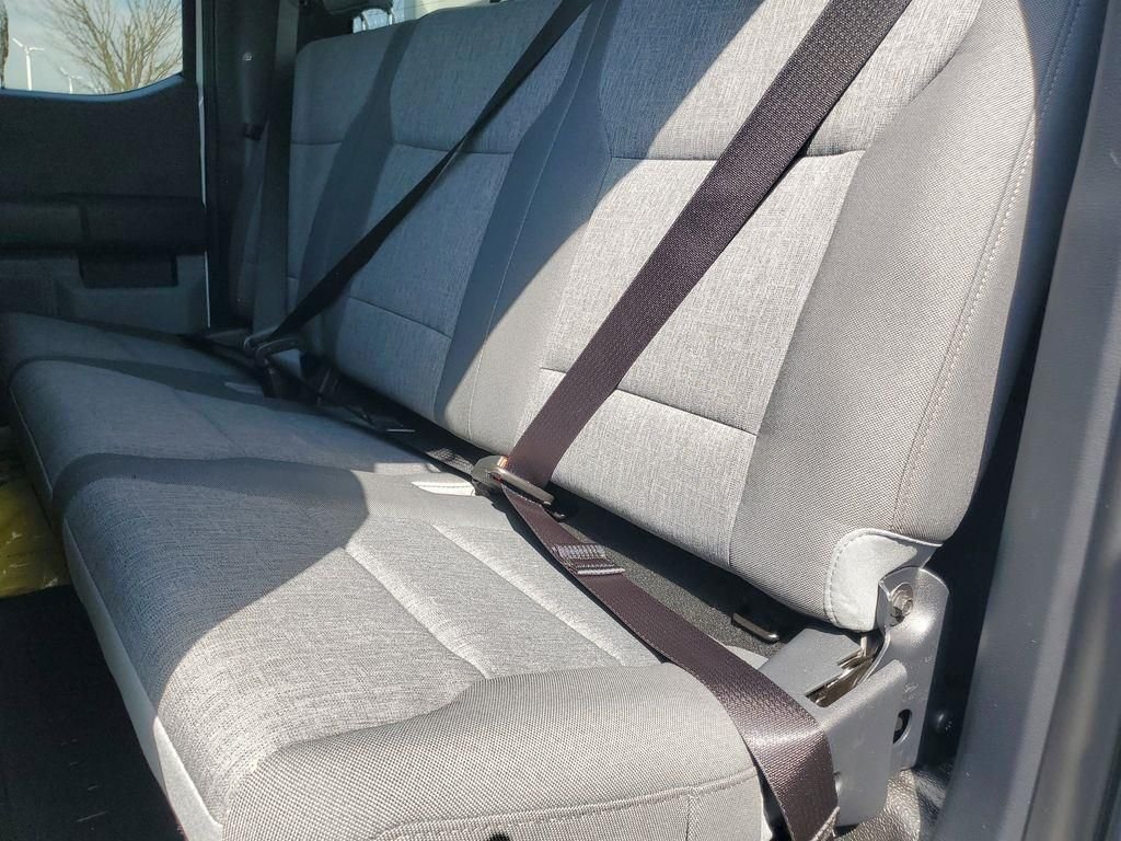 New 2026 Oxford White Ford F-550® XL image 24