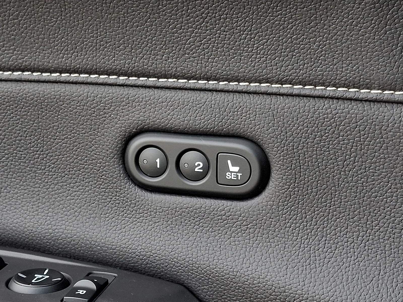 Certified Used 2020 Modern Steel Metallic - GY Acura Technology Package image 26
