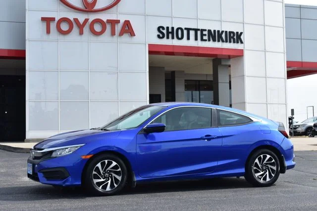 Used 2017 Blue Honda LX image 1