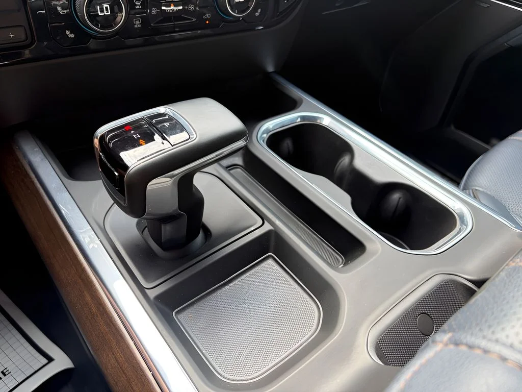 Used 2025 Sterling Gray Metallic Chevrolet High Country image 24