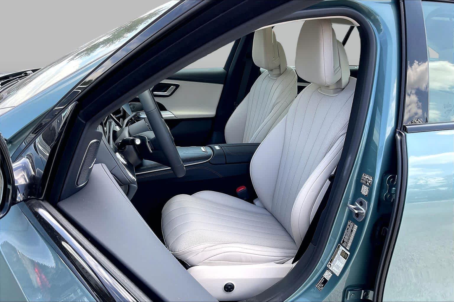New 2026 Verde Silver Metallic Mercedes-Benz E 450 image 13