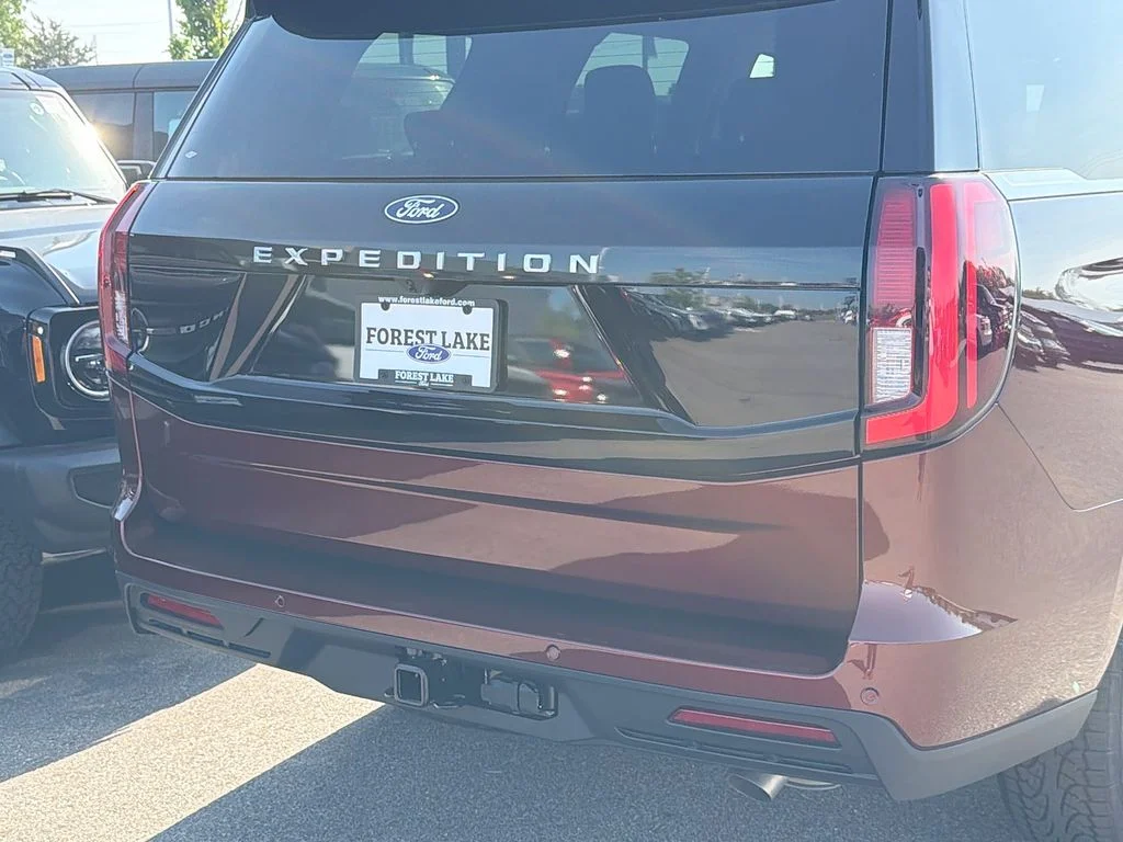 New 2027 Bronze Fire Metallic Tinted Clearcoat Ford Active image 5