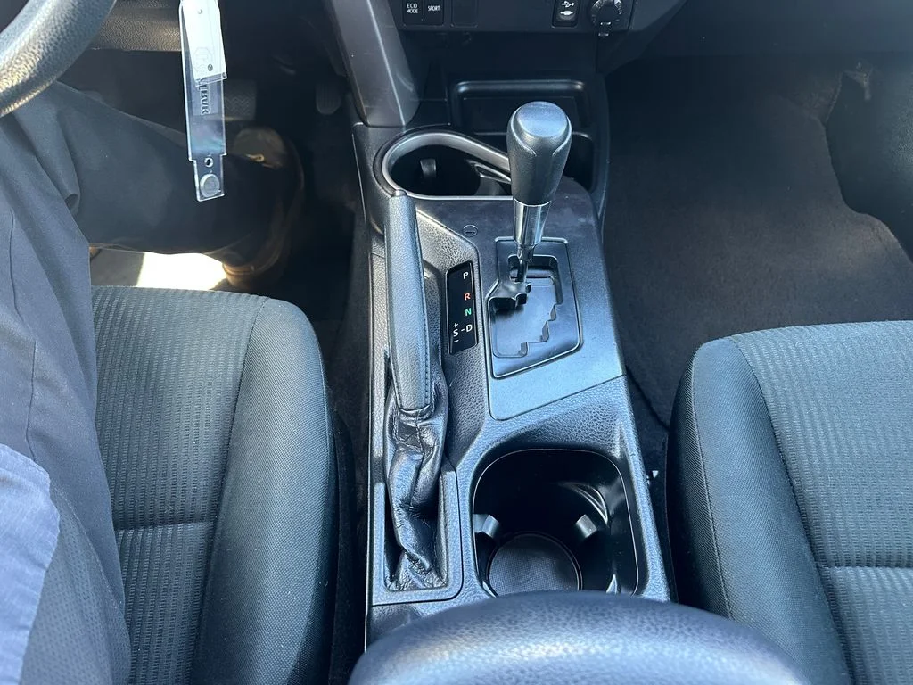 Used 2017 Gray Toyota LE image 18