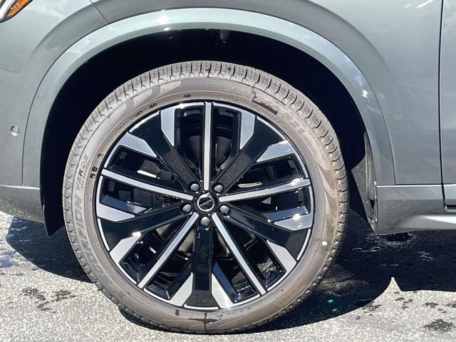 New 2027  Volvo  image 12