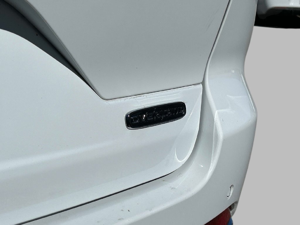 Used 2022 White Jeep Overland image 14
