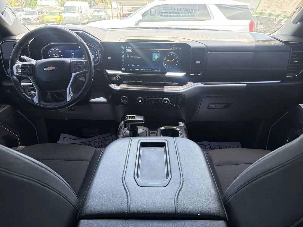 Used 2022 Dark Ash Metallic Chevrolet LT image 27