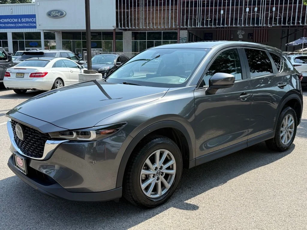 Used 2023 Gray Mazda 2.5 S Preferred Package image 4