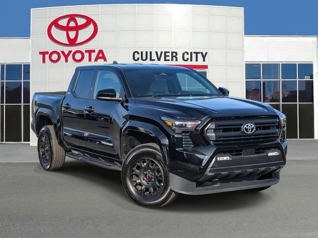 2025 Toyota Tacoma 4WD SR5