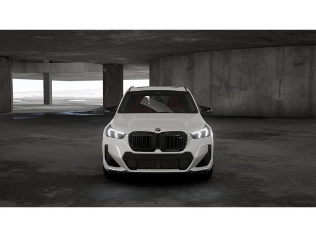 New 2026 Alpine White BMW M35i image 3