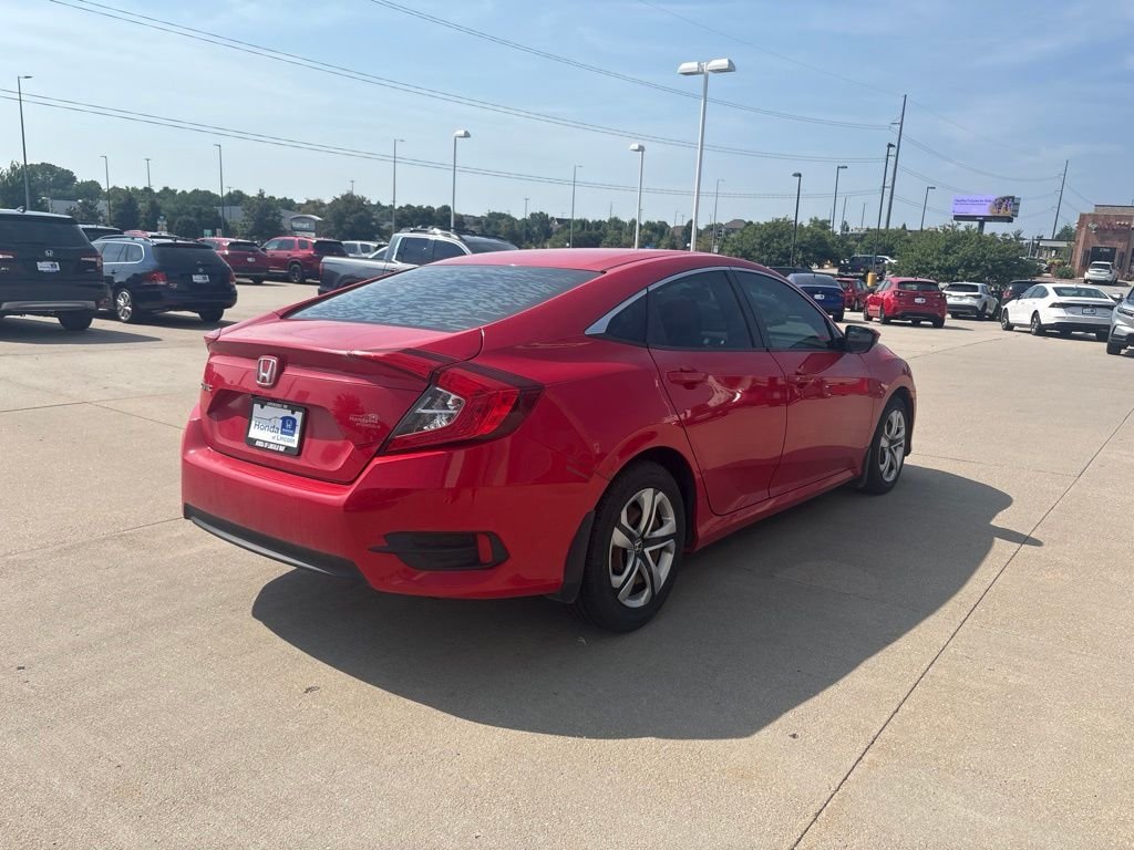 Used 2016 Red Honda LX image 5