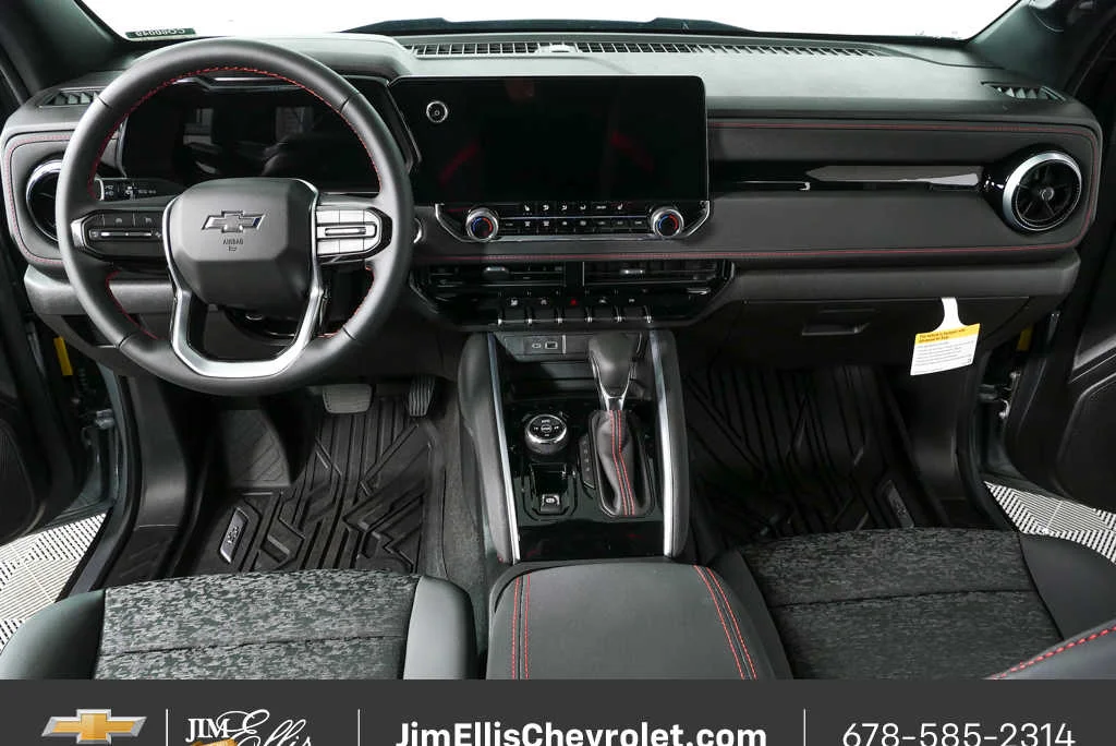 2026 Chevrolet Colorado Z71 - Photo 17