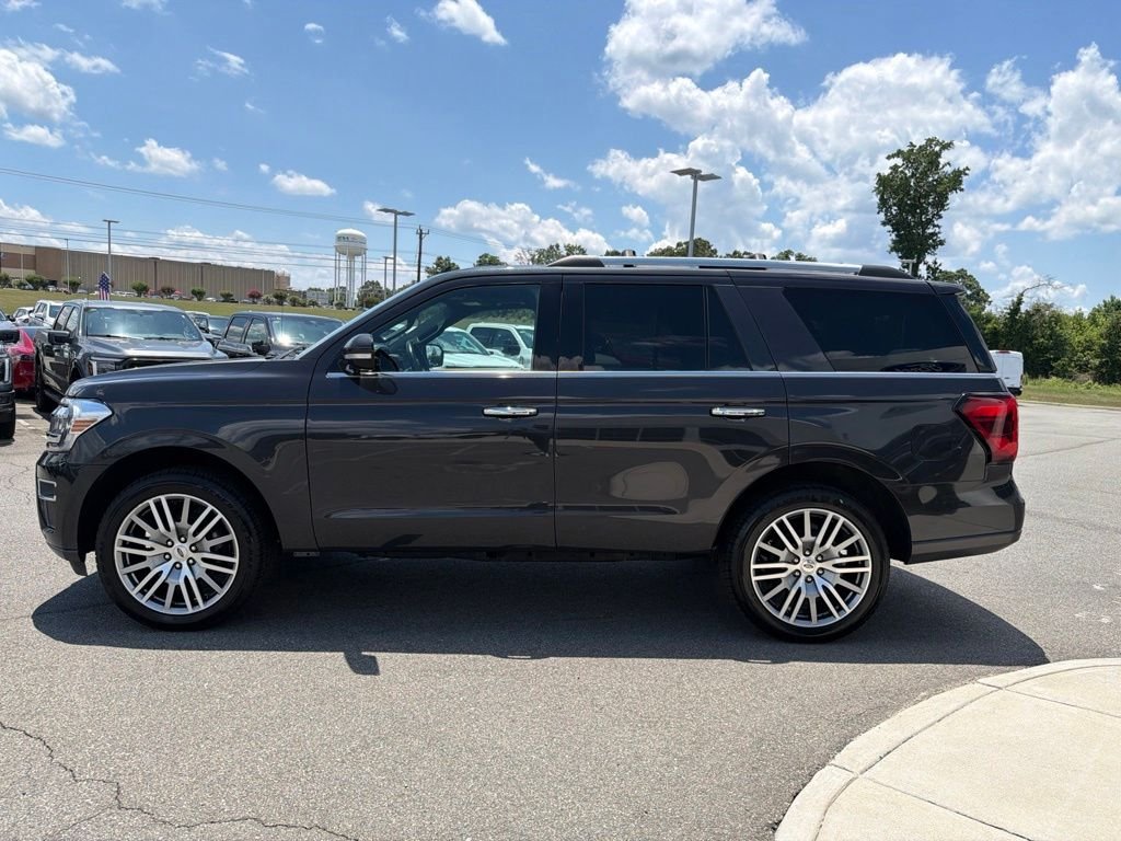 Used 2024 Dark Matter Gray Metallic Ford Limited image 7