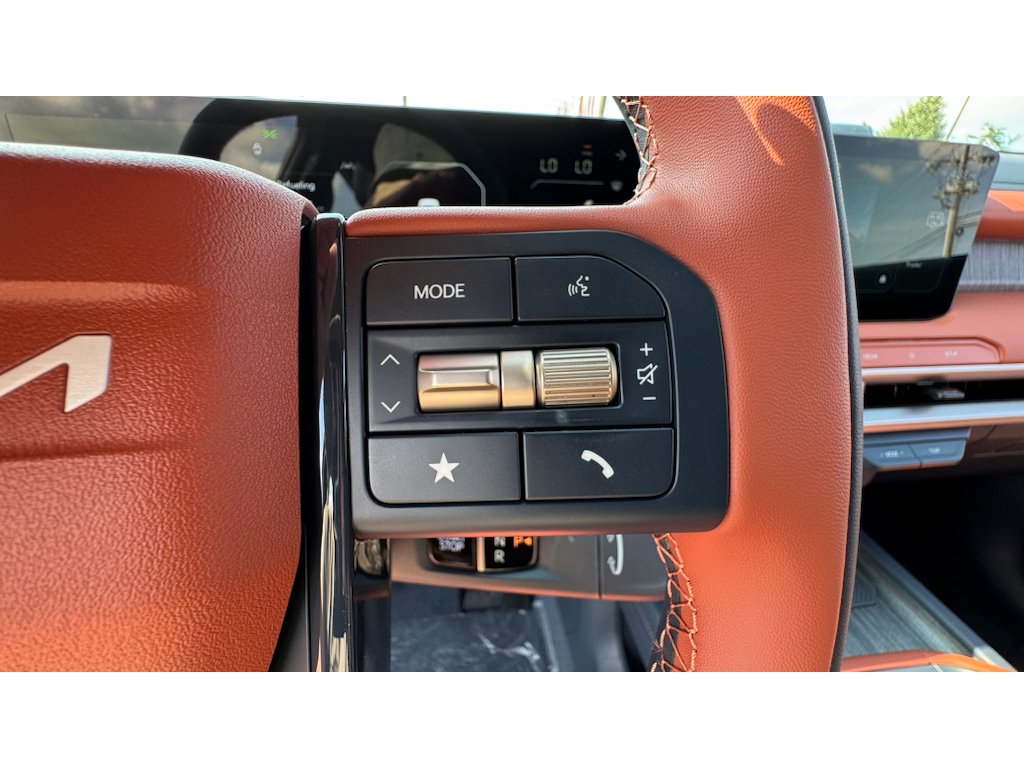 New 2027 Glacial White Pearl Kia SX Prestige image 12