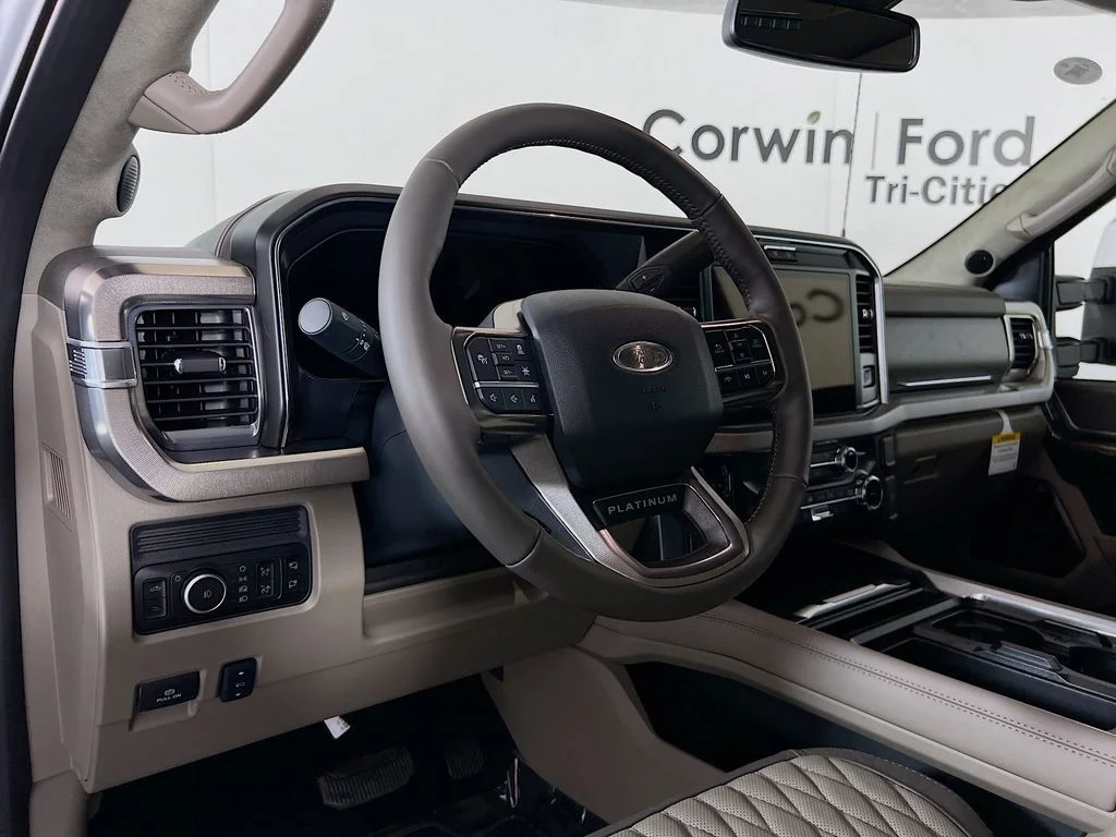 New 2026 Avalanche Ford Platinum image 3