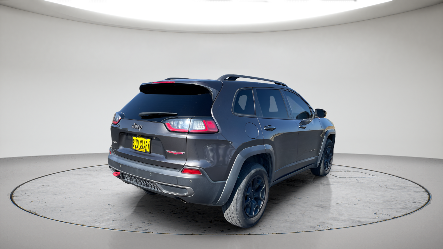 Used 2019 Gray Jeep Trailhawk image 5
