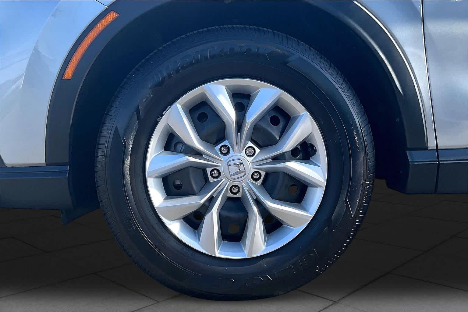 2026 Honda CR-V LX - Photo 10