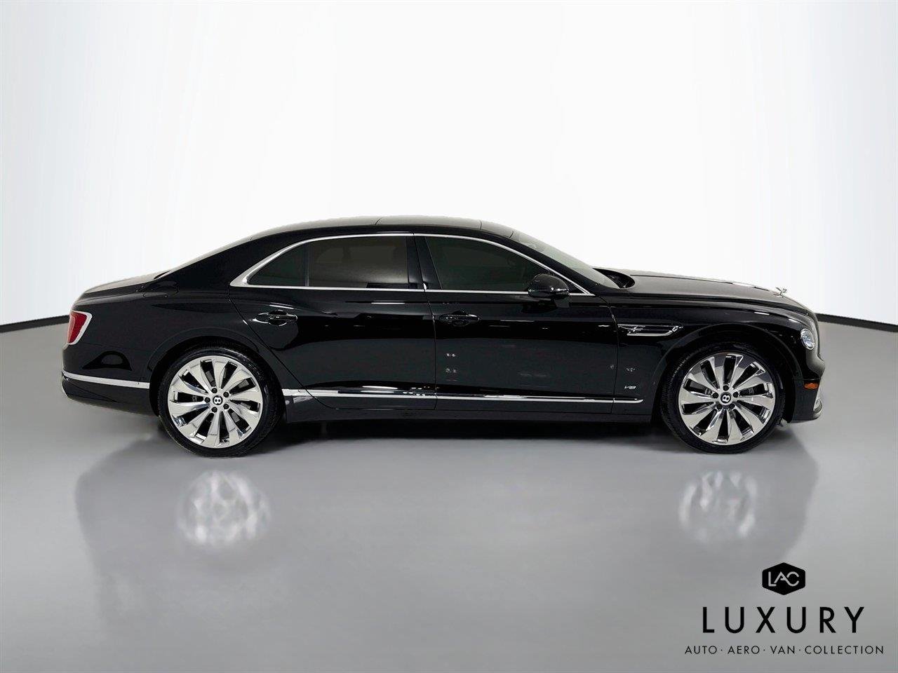Used 2022 Beluga Bentley V8 | Mulliner Interior | Chrome 23