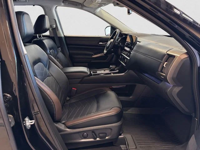 Certified Used 2024 Black Nissan Platinum image 15