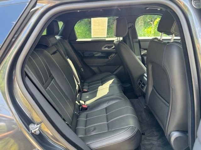 Certified Used 2023 Carpathian Gray Premium Metallic Land Rover R-Dynamic S MHEV image 17