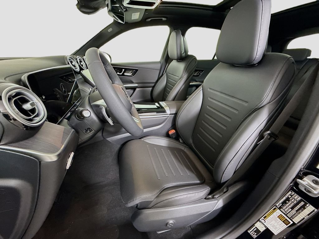 New 2026 Black Mercedes-Benz GLC 300 image 22