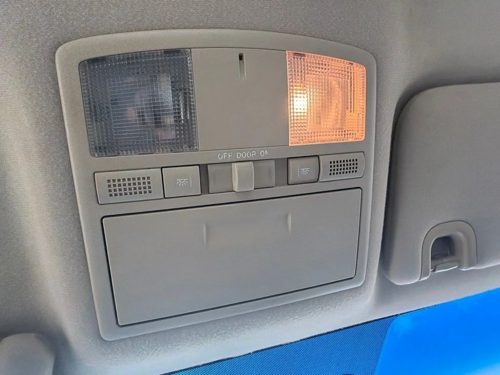 Used 2012 Autumn Bronze Mazda i Touring image 27
