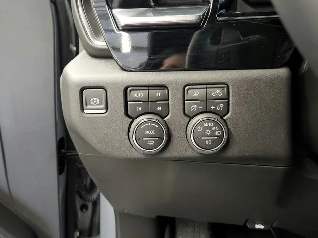 Used 2024 Gray Chevrolet High Country image 36