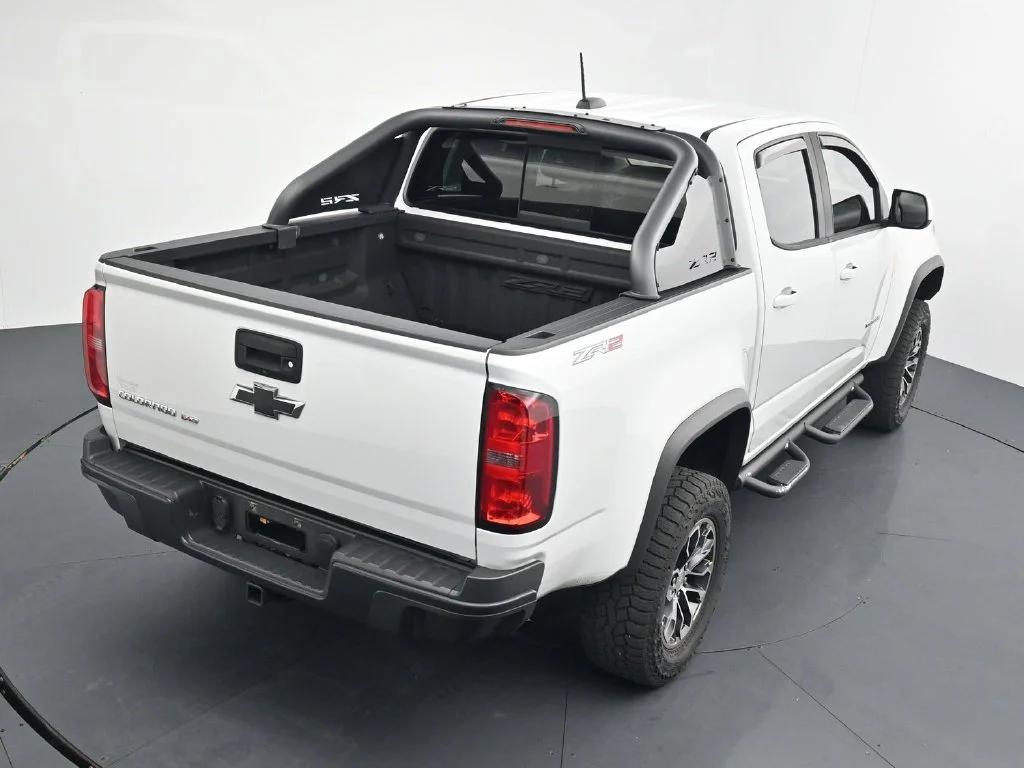 Used 2019 White Chevrolet ZR2 image 14