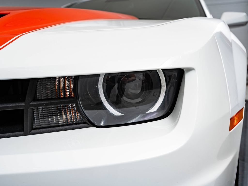 Used 2010 Summit White Chevrolet SS image 14